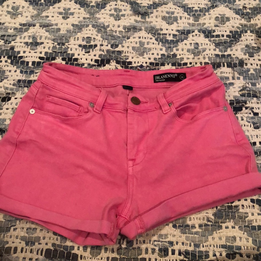 pink jean shorts size 26